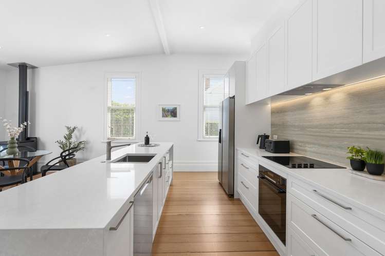 4 Clarence Road Northcote Point_13