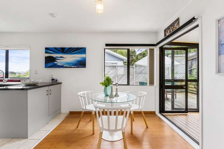 1/10 Remus Place Totara Vale_9