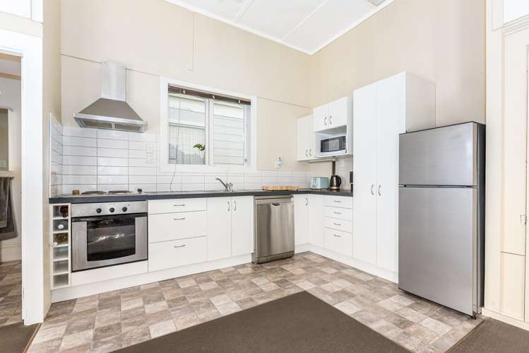 15 Porritt Avenue Mount Victoria_4