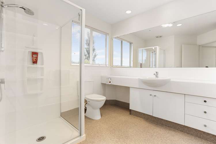 1/4a Bracken Avenue Takapuna_10