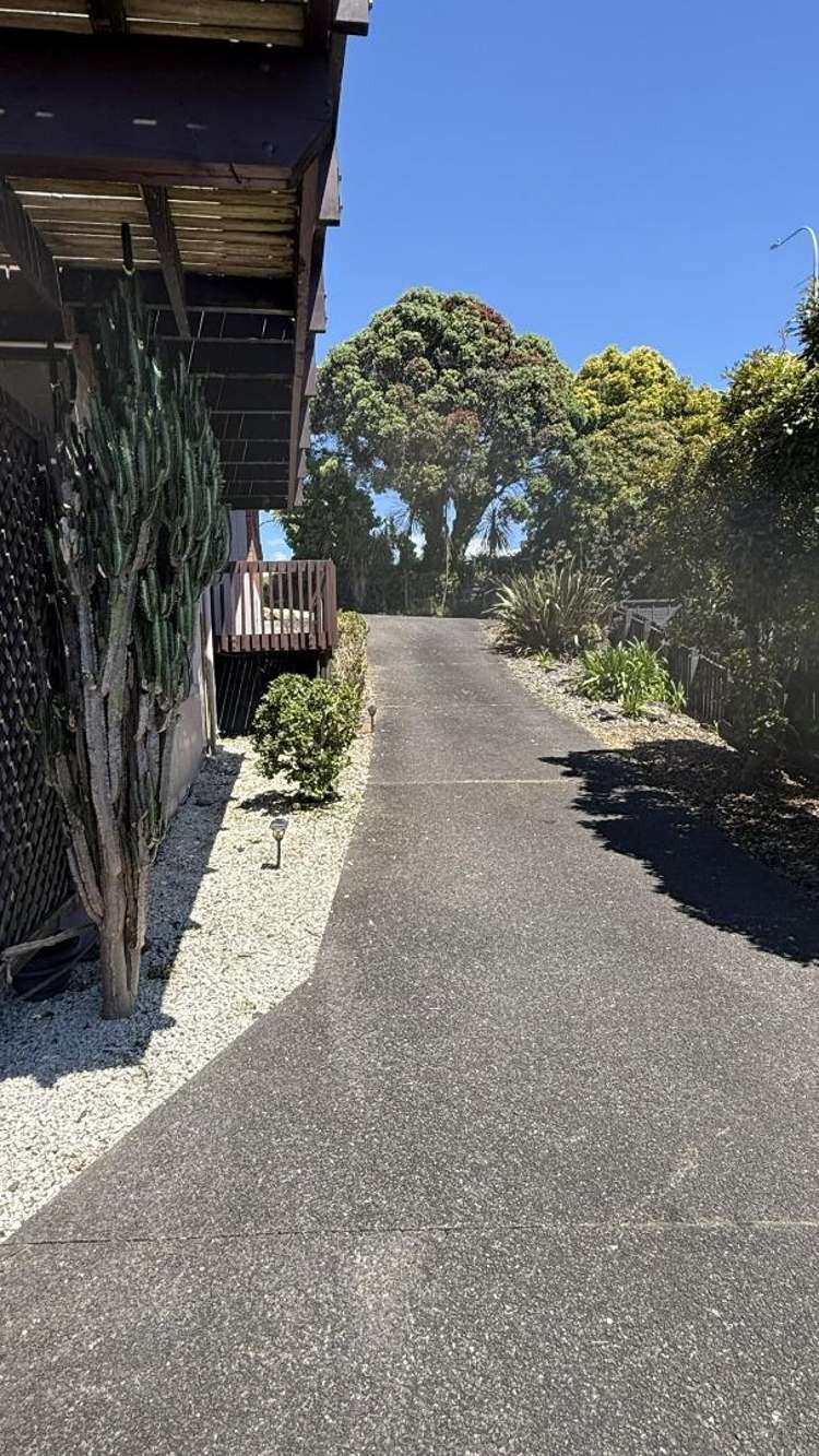 40 Whangaparaoa Road 1628_15