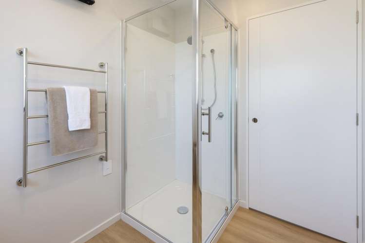 1/100 Staveley Street Avonhead_6