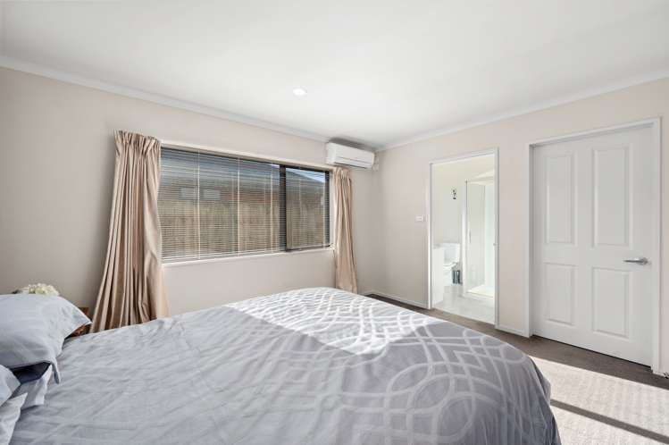 26 Carroll Place Owhata_5