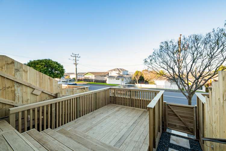 4a Hepburn Road Glendene_13