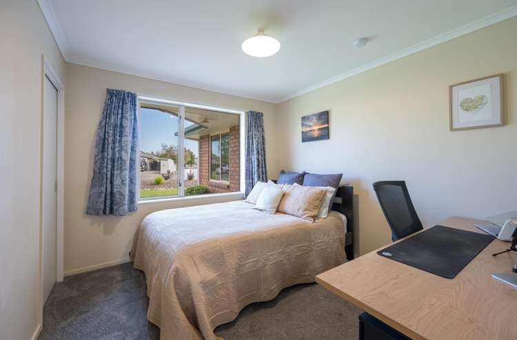 84 Starveall Street Brightwater_8