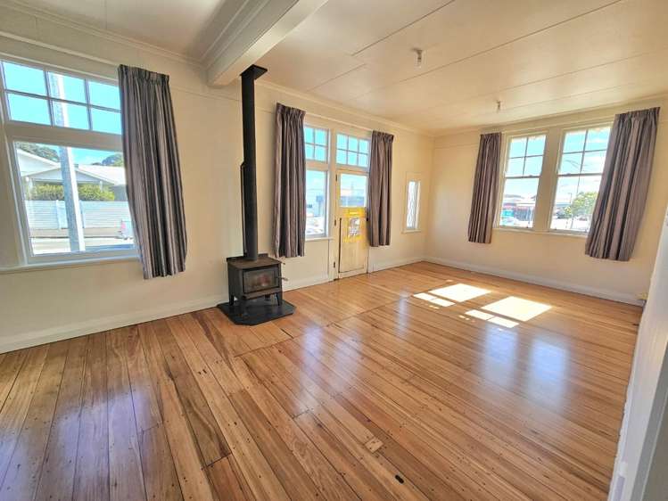 512 Devon Street East 2608_5