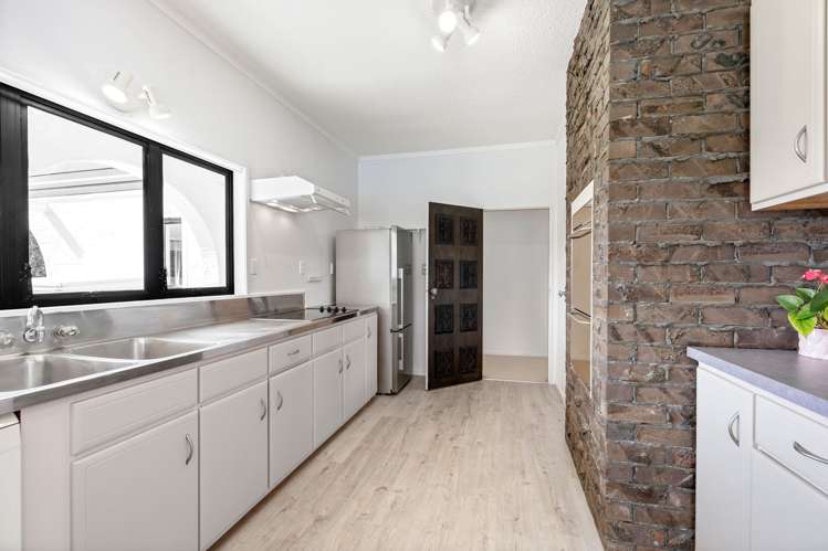 9 Windsor Avenue Te Kamo_12