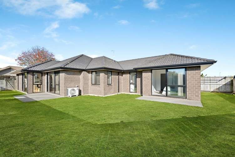11 Keston Crescent 2743_1