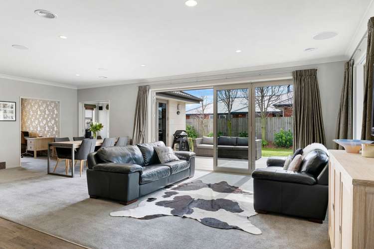 8 Overbury Crescent Rolleston_0