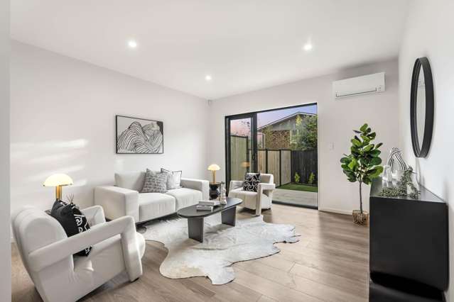 2/36 Thatcher Street Mission Bay_1