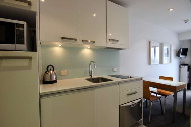 907/6-8 Lorne Street 10015_4