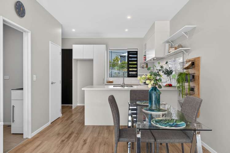 54 Roundel Crescent Whenuapai_8