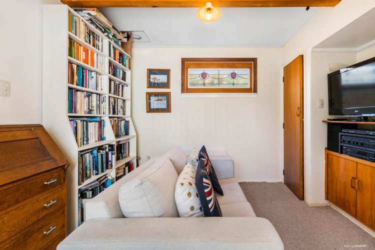 54 Botany Road Botany Downs_15