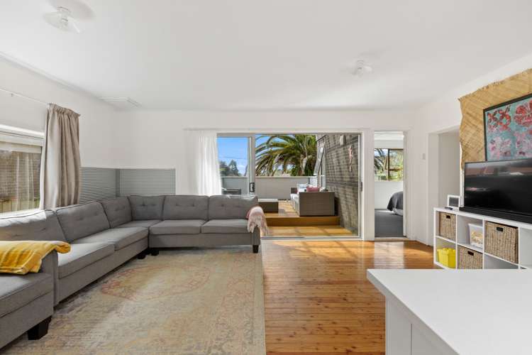 29 Elliston Crescent Stanmore Bay_2