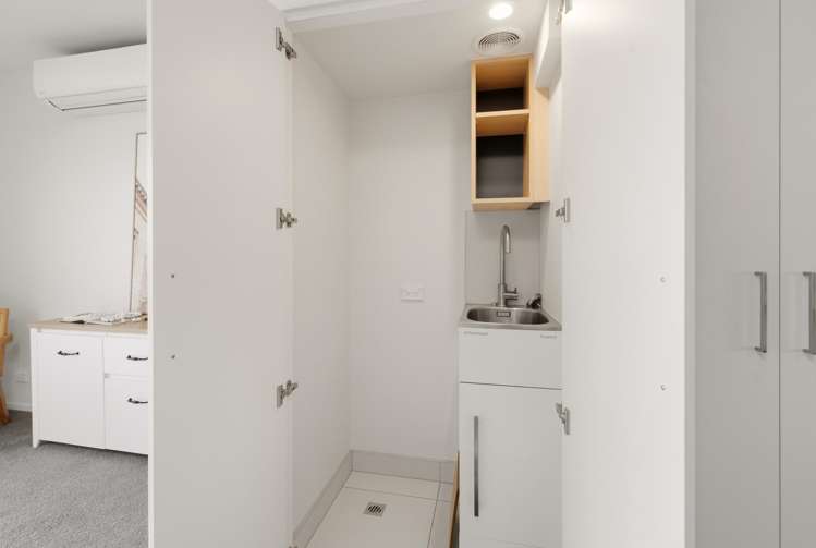 138 Seaview Road New Brighton_12