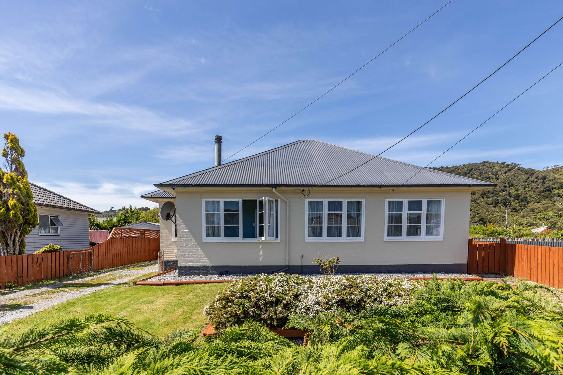 9 Kerr Avenue Cobden_0