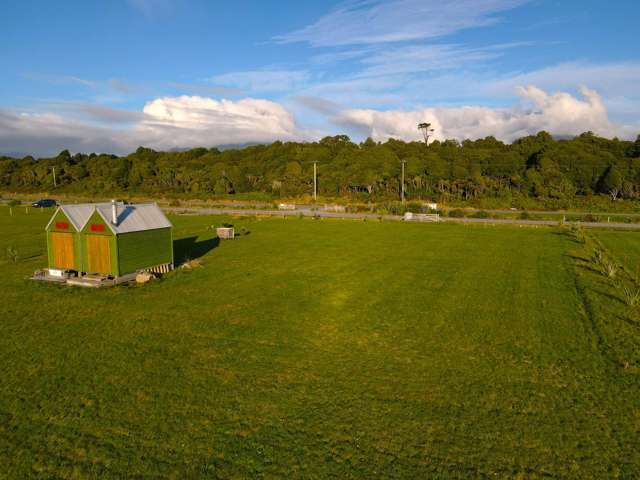 25 Fox Moth Drive Haast_4