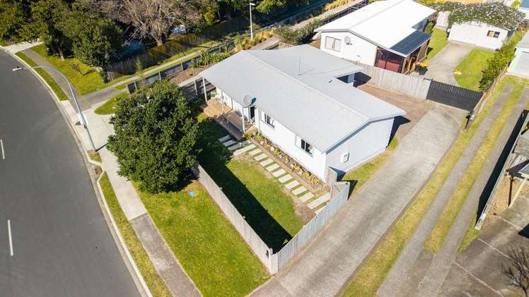 109 Eversham Road Mount Maunganui_21