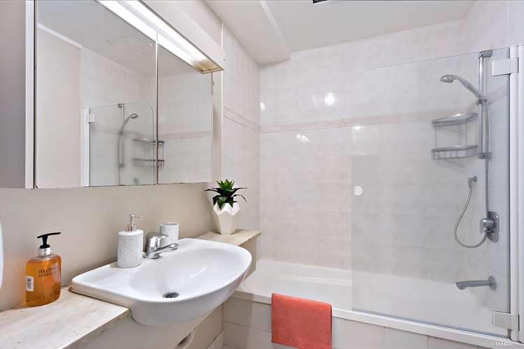 89 Victoria Street West_5