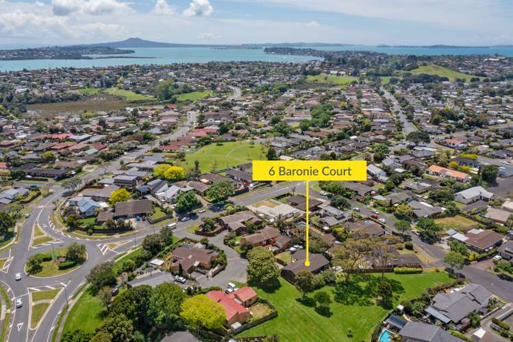 6 Baronie Court Half Moon Bay_12