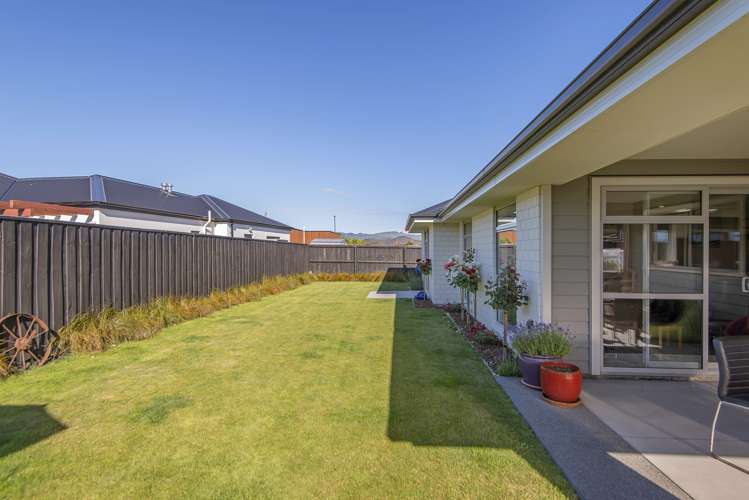 19 Craig Thompson Drive Lincoln_17