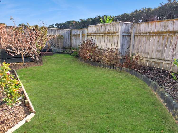 16 Cousins Avenue East Foxton Beach_20