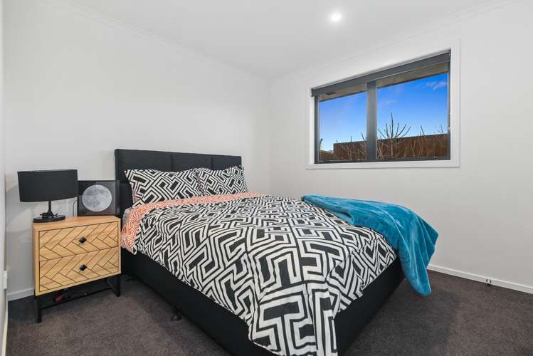 2/12 Onukutara Place Huntington_8