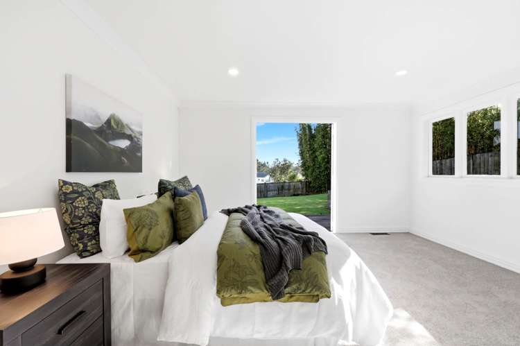 13 Eastvale Close Greenhithe_17