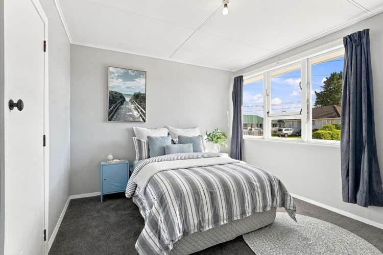 23 Churchill Crescent Tawhero_10