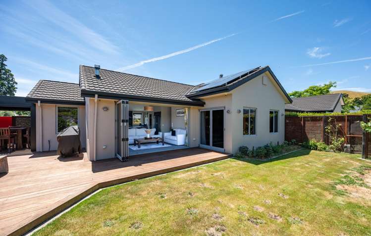 6 Ryeland Avenue Wakefield_37