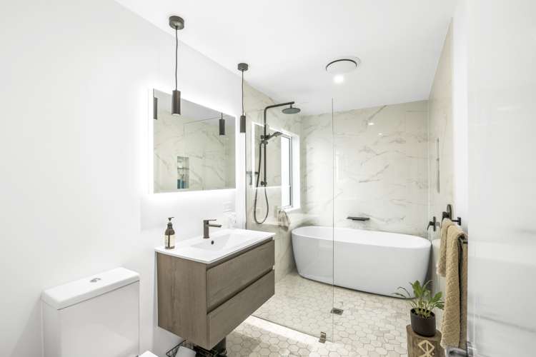 10 Marine Parade North New Brighton_19