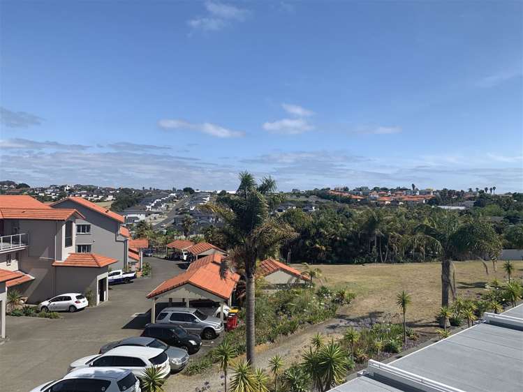 18/340 Gulf Harbour Drive Gulf Harbour_7