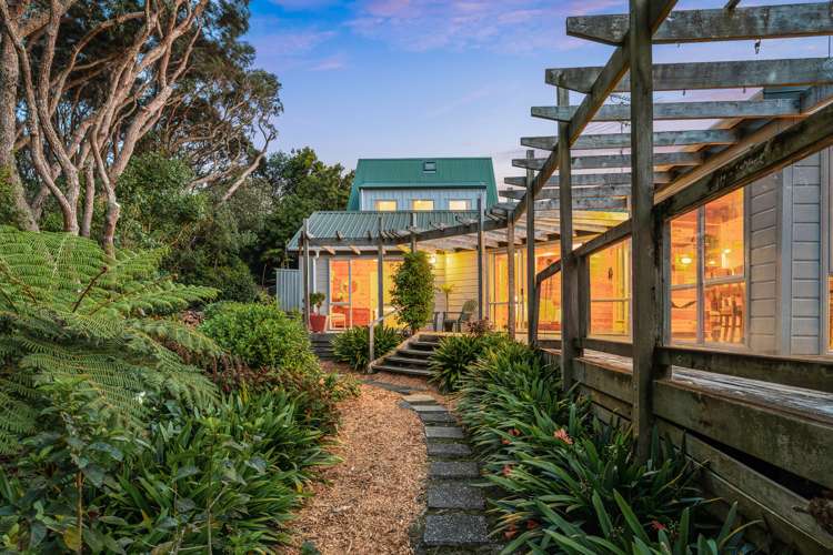 38 Pacific Parade Army Bay_8