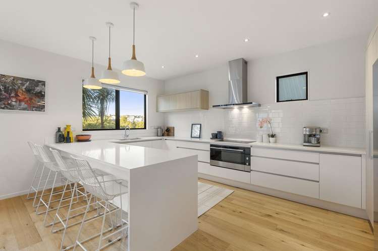 183 Jack Lachlan Drive Beachlands_9
