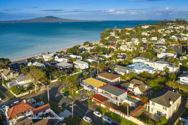 2/21 Rewiti Avenue Takapuna_1