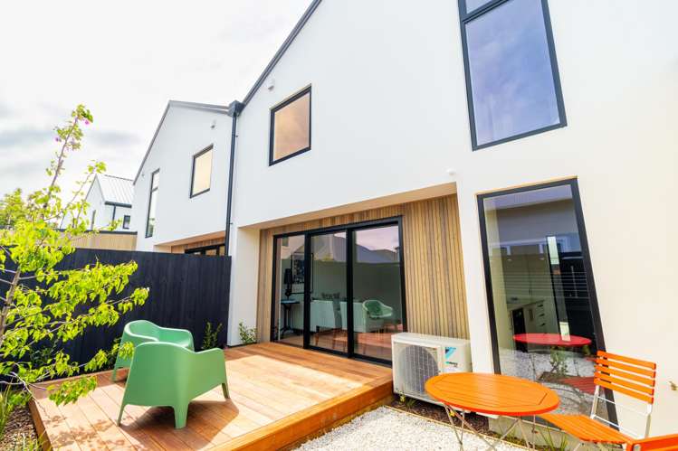 4/125 Canon Street Edgeware_10