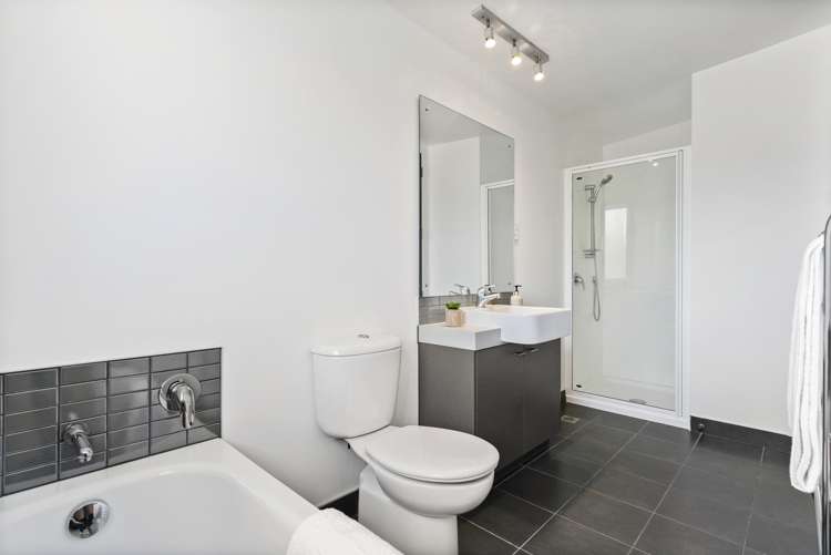 74d Saint Georges Road Avondale_16