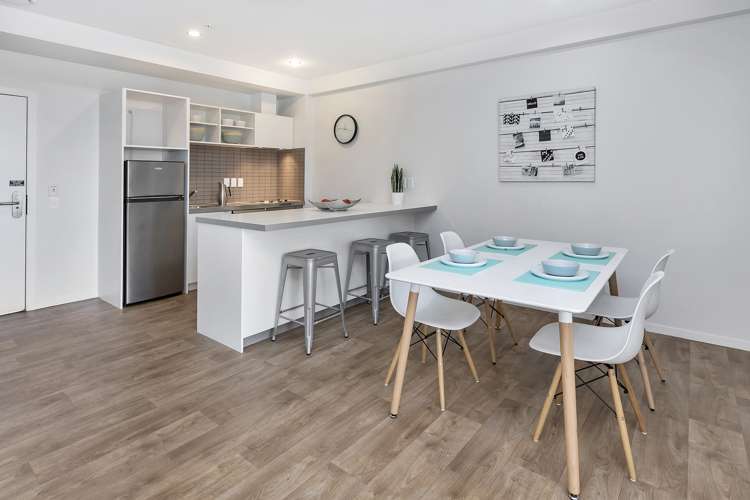 1011/20 Mccrae Way New Lynn_2