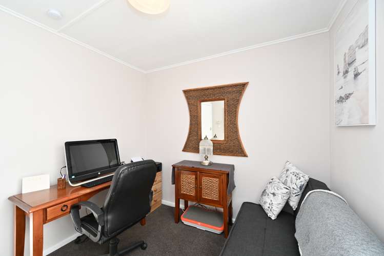 59 Harold Holt Avenue Onekawa_8