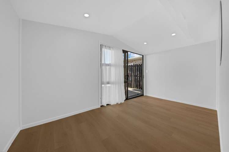 52 Friesian Drive Mangere_20
