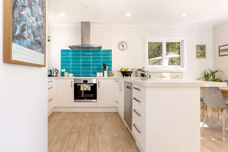 27 Douglas Street Okitu_7