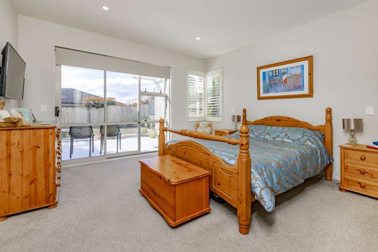 6 Doidge Street Beachlands_12