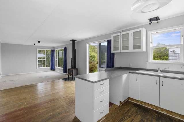 4 Parenga Street Wainuiomata_2