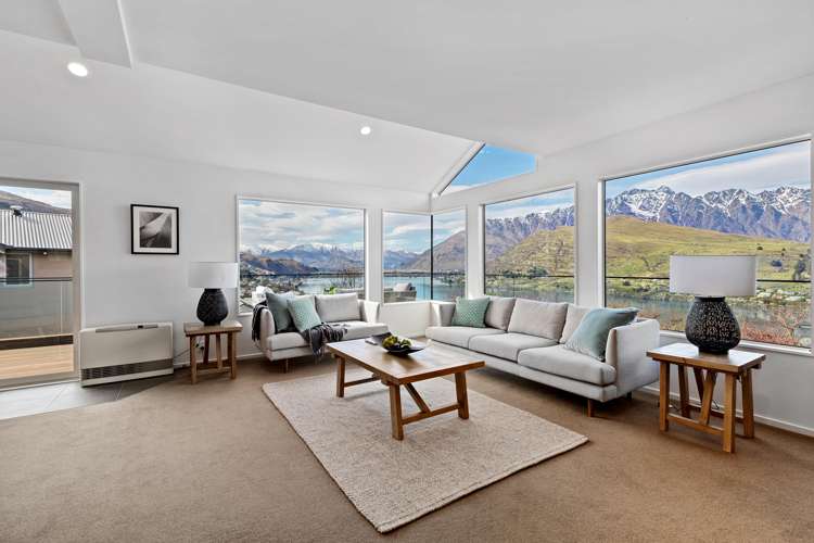 70 Hensman Road Queenstown_9