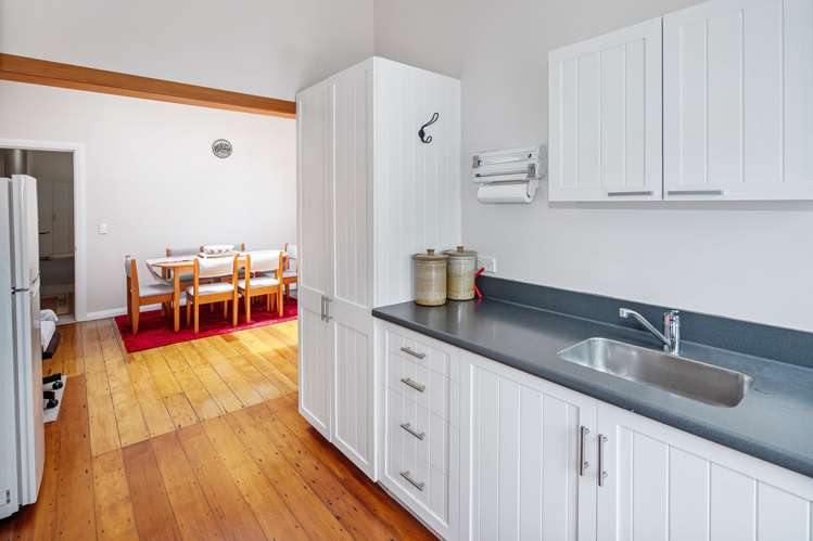 196 Rintoul Street Berhampore_8