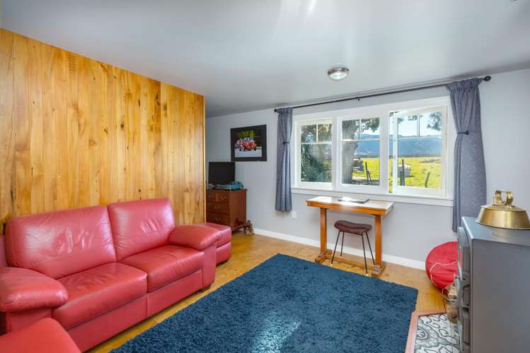 1303 State Highway 2 Tauherenikau_12