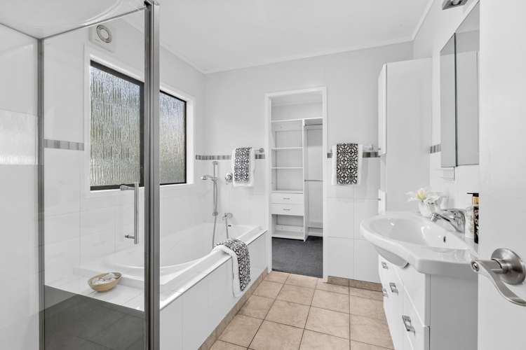 20 Sandiacre Way Browns Bay_13