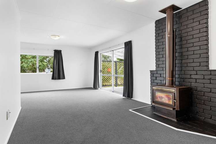 14 Frederick Street Carterton_4