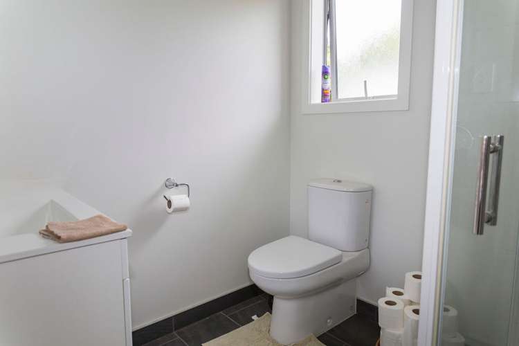 11 Adelaide Road Dannevirke_17