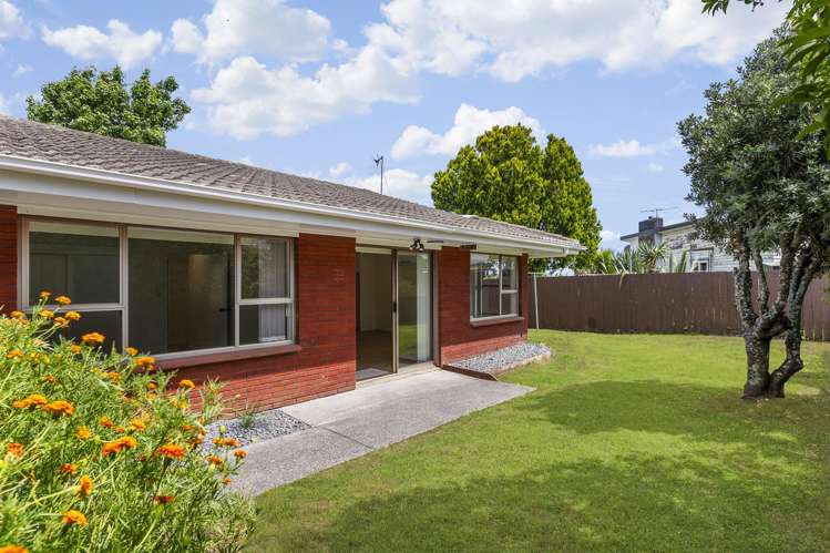 4/149 Astley Avenue_0